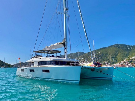 Used Sail Catamaran for Sale 2016 Lagoon 620  