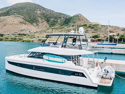 Used Power Catamaran for Sale 2019 FP-44 