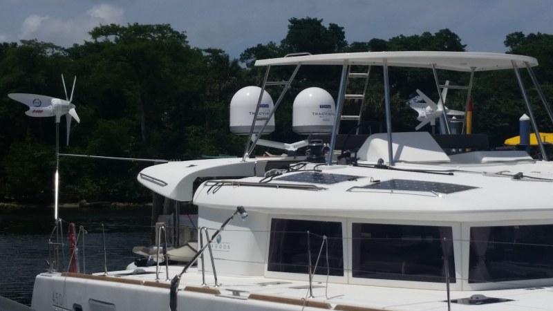 Used Sail Catamaran for Sale 2014 Lagoon 450 Boat Highlights