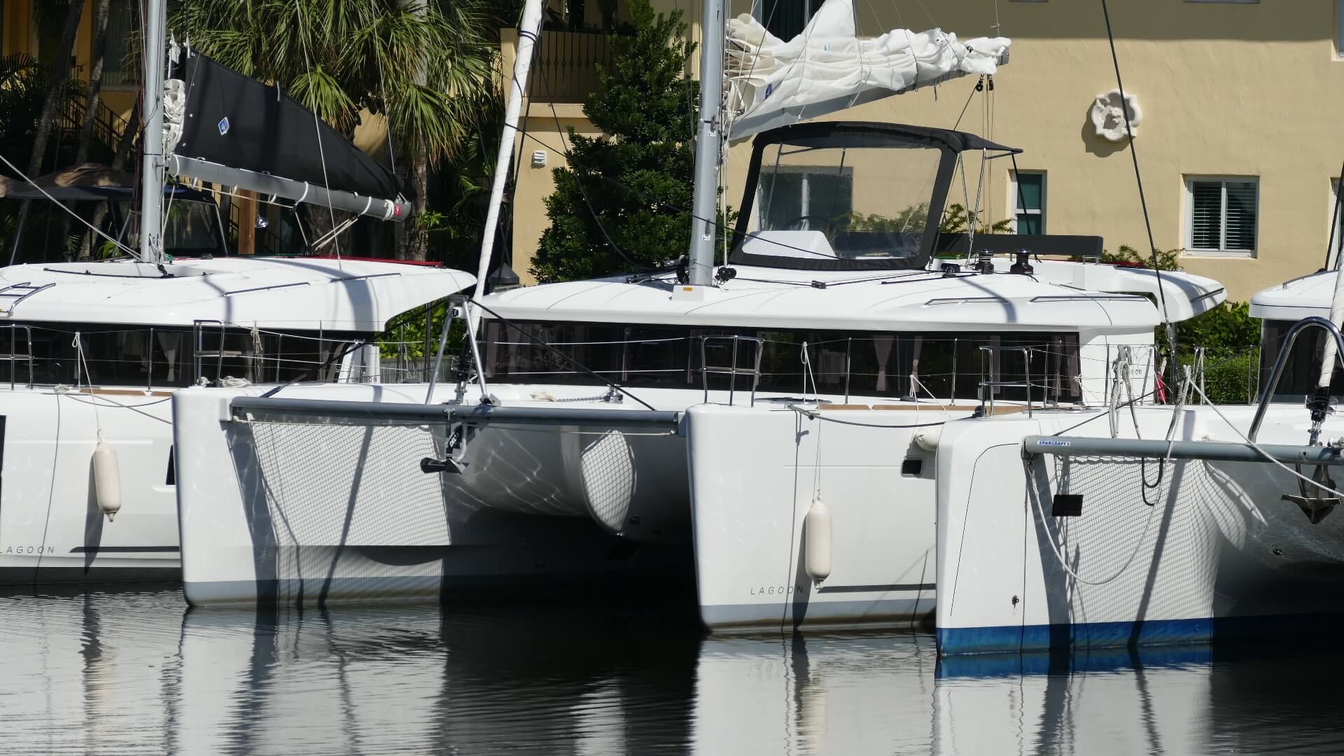 New Sail Catamaran for Sale 2019 Lagoon 450 F 