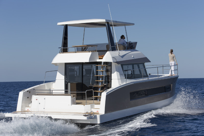 New Power Catamaran for Sale 2019 MY 37 Boat Highlights
