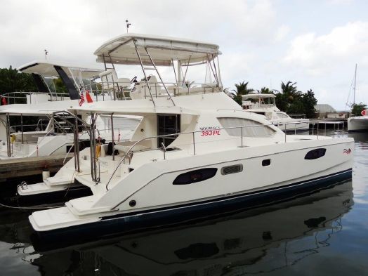 Used Power Catamaran for Sale 2012 Leopard 39 PC Boat Highlights