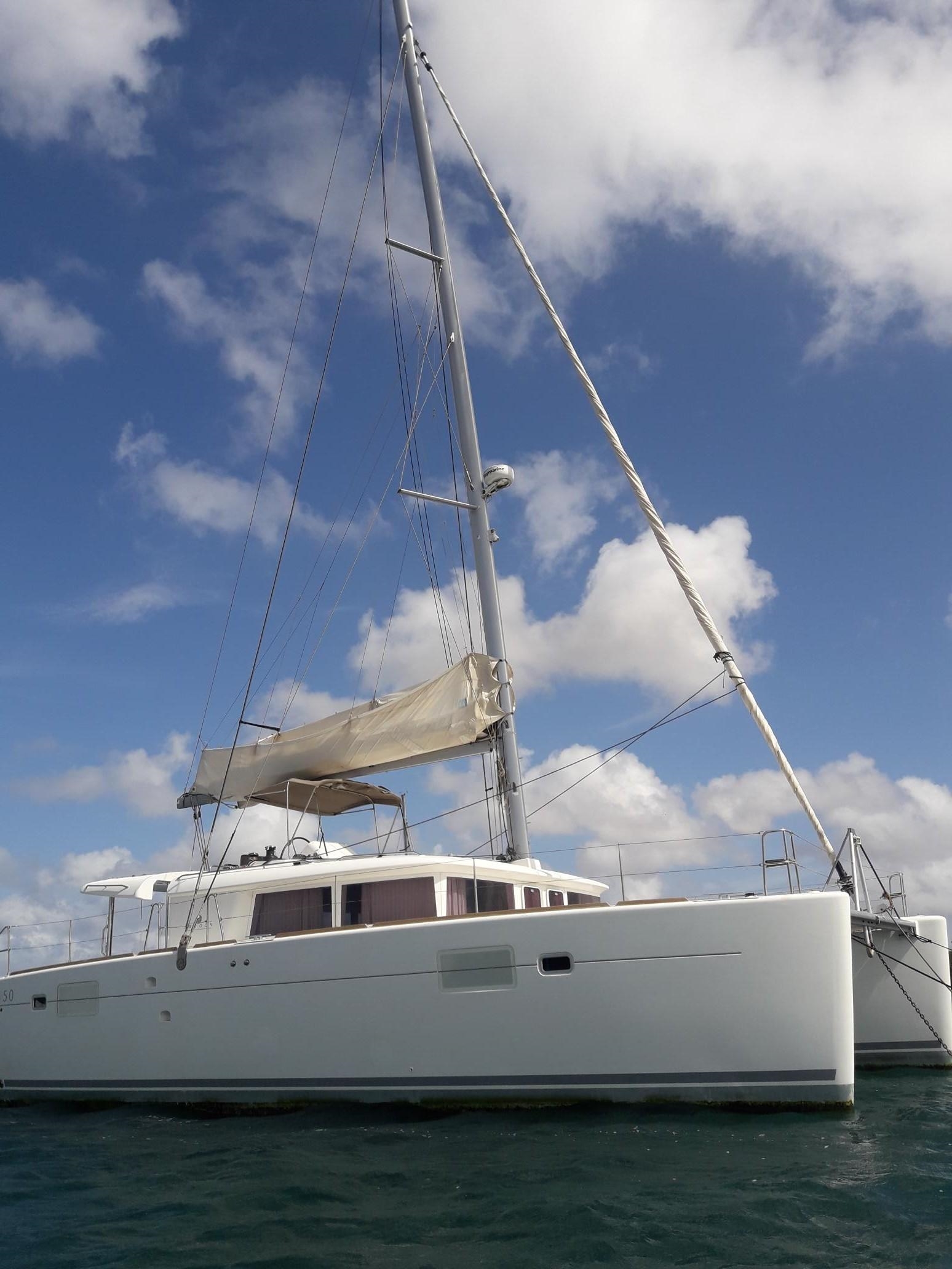 Used Sail Catamaran for Sale 2014 Lagoon 450 F 