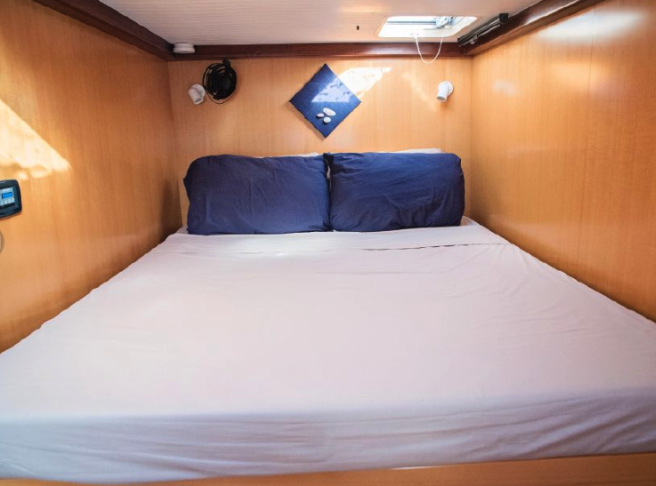 Used Sail Catamaran for Sale 2009 Nautitech 47 Layout & Accommodations