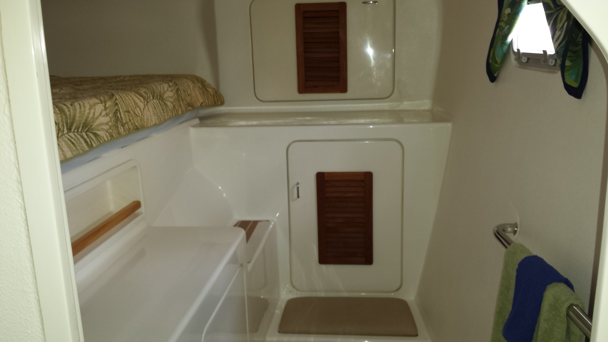 Sold Catamaran 1999 VOYAGE YACHTS Norseman 430 (43ft)