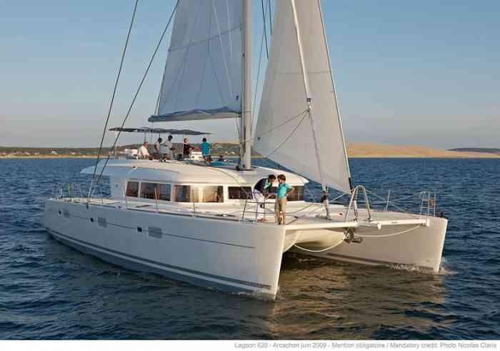 Used Sail Catamaran for Sale 2012 Lagoon 620  